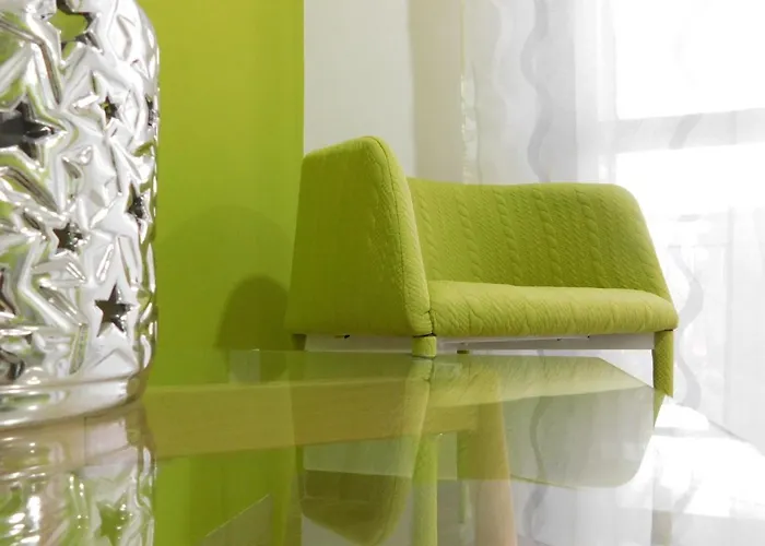 Bed And Breakfast Acrobatic